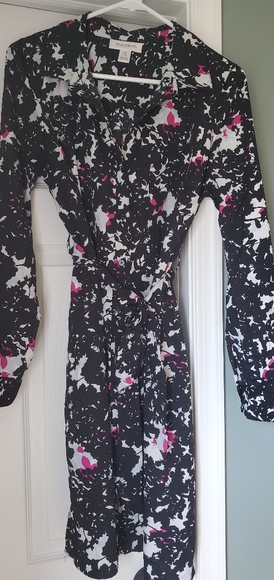 Maternity shirt dress, black floral print - Picture 1 of 2